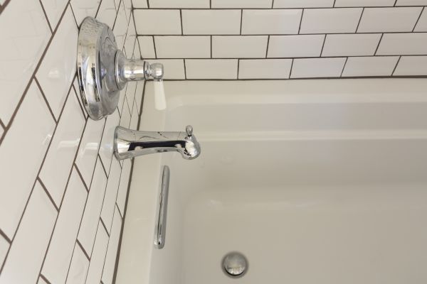 Daytona Beach Bathtub Refinishing